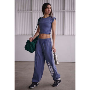 Free People Movement Hot Shot Logo Crossover Set Small Blue Indigo NWT Sold Out